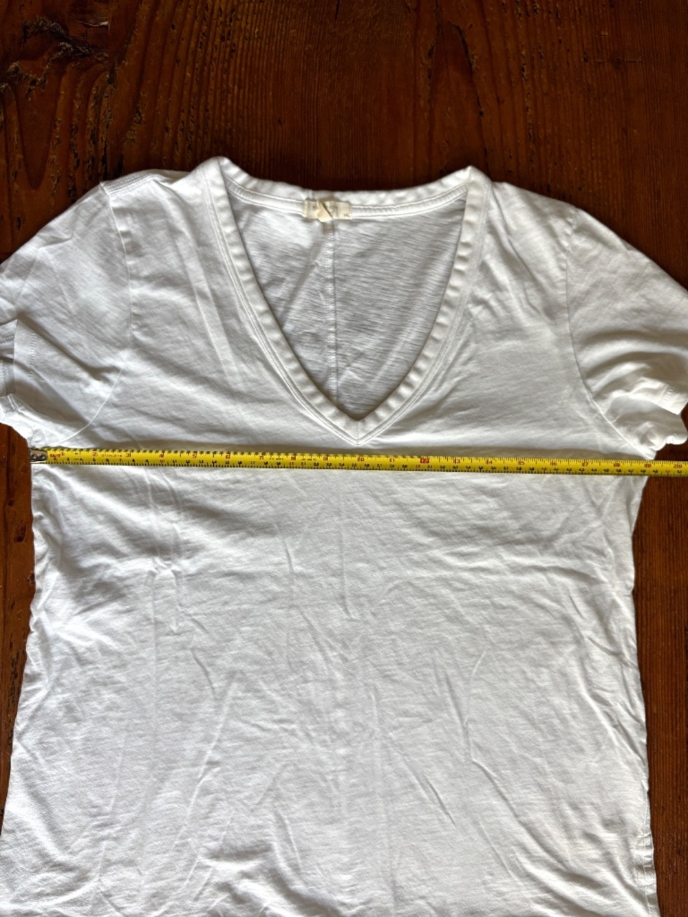 Rag & Bone 100% Organic Pima Cotton White V-Neck Short Sleeve T-Shirt Size Large - Picture 8 of 9